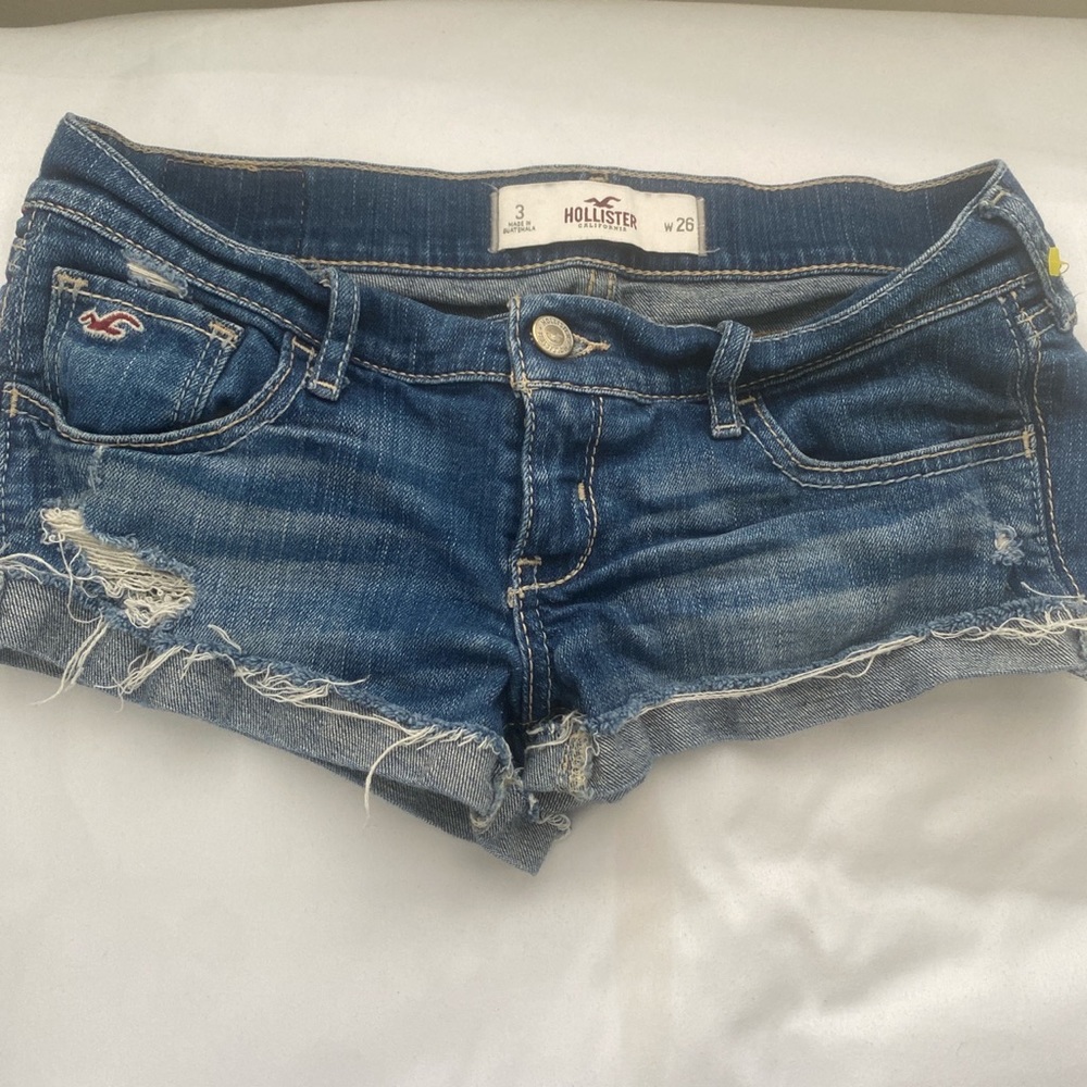 hollister low rise jean shorts